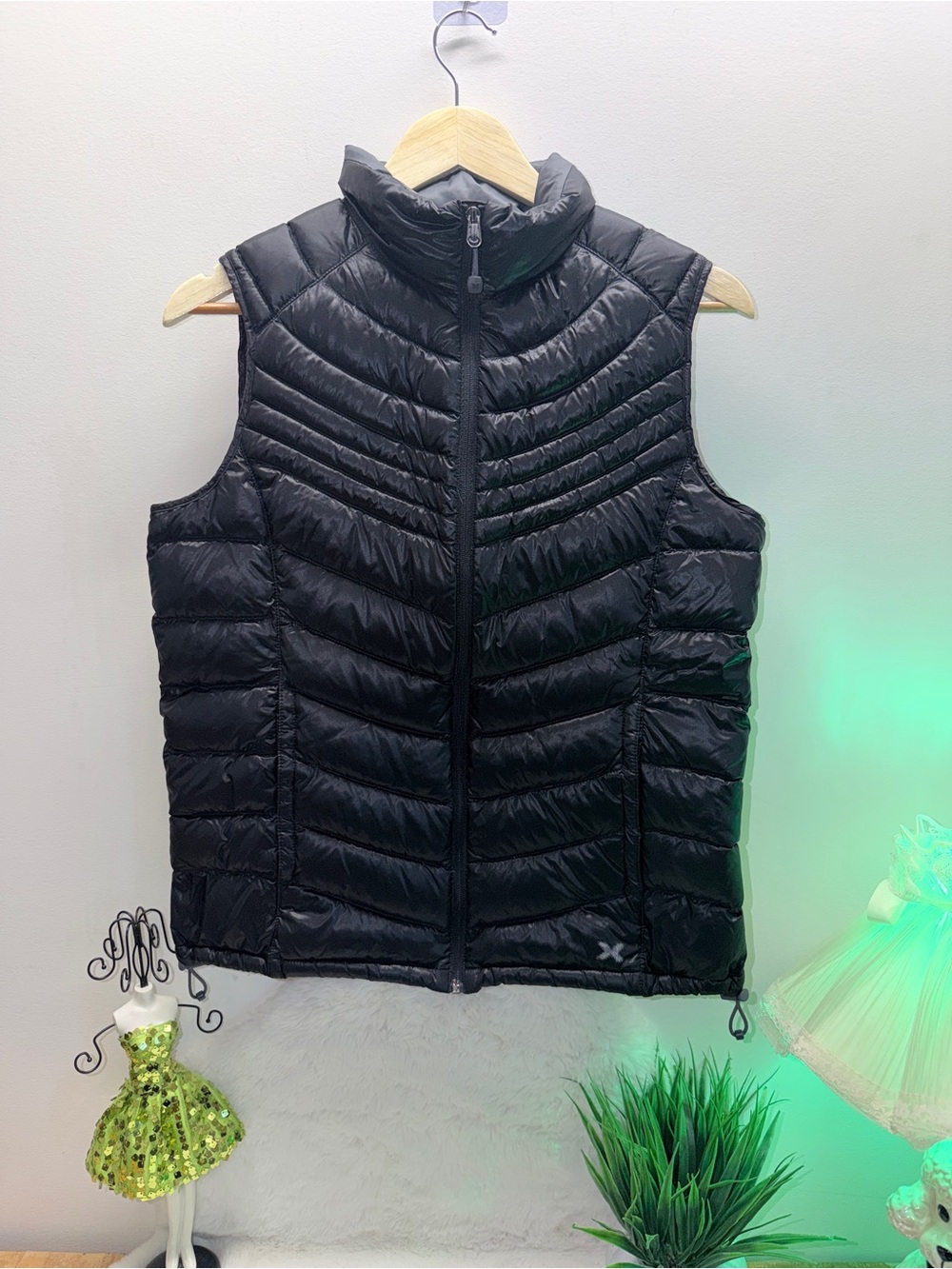Xersion Packable Premium Down Vest - Black/Gray Accents
